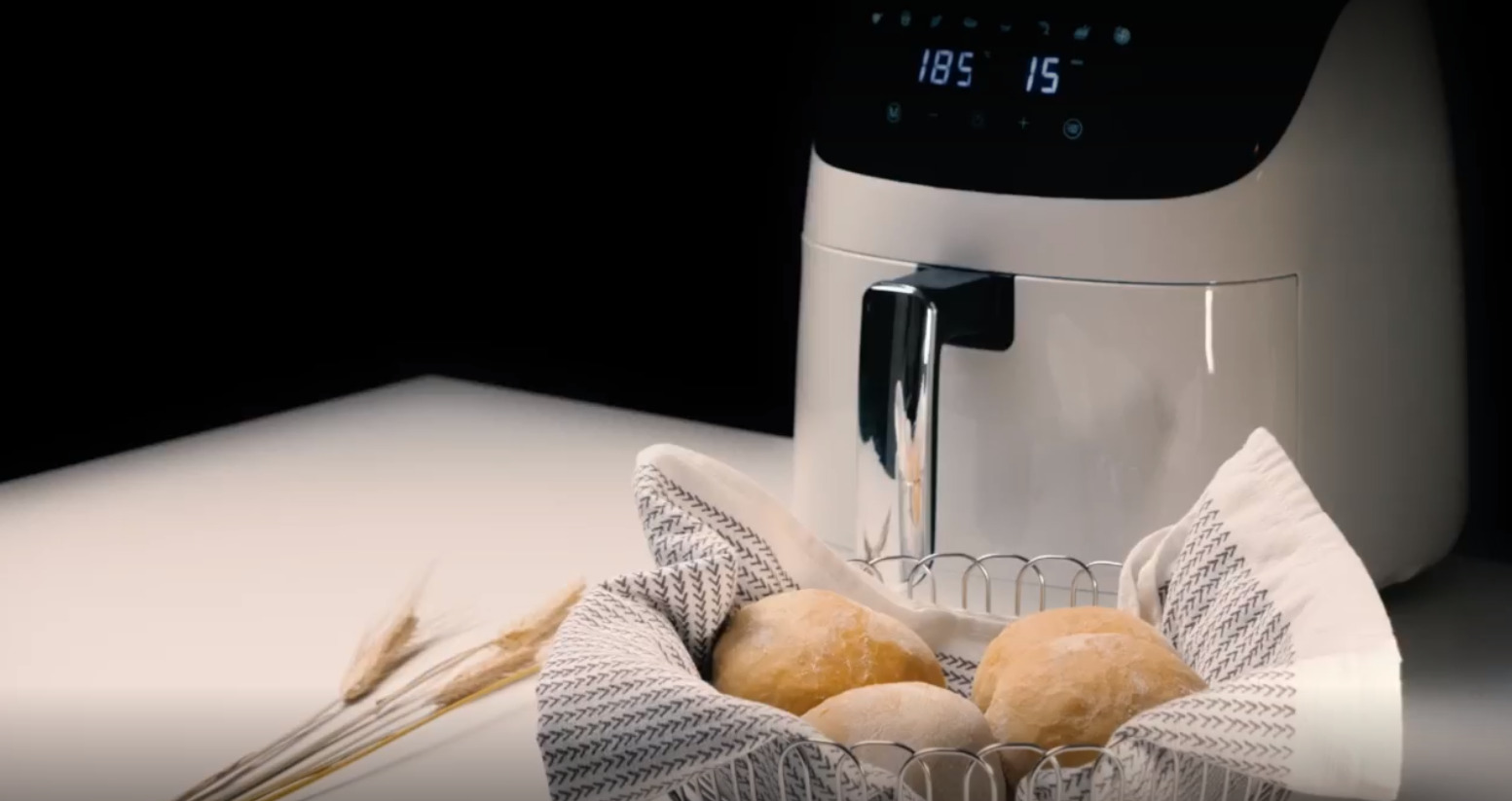 Opskrift på sprøde boller i en airfryer